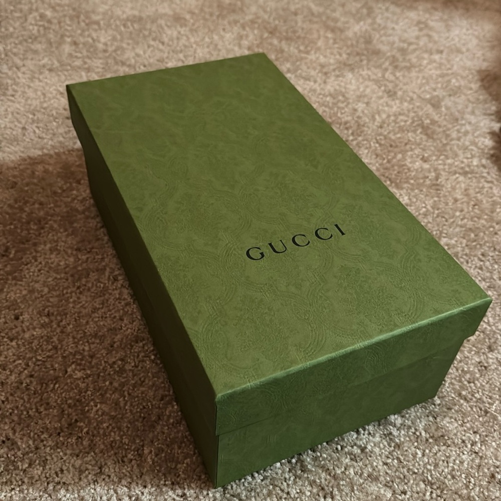 Gucci SHOE BOX only